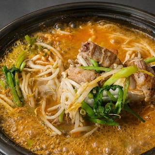DCHON KALGUKSU 등촌칼국수