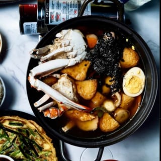 Fishcake/Crab Soup 꽃게 어묵탕